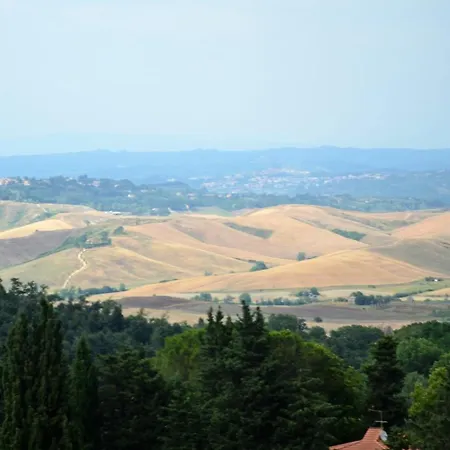 Apartment Il Mirtillo - A Truly Magical Place In The Heart Of Tuscany, Nestled In A Medieval Village Chianni