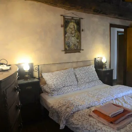 Apartment Il Mirtillo - A Truly Magical Place In The Heart Of Tuscany, Nestled In A Medieval Village