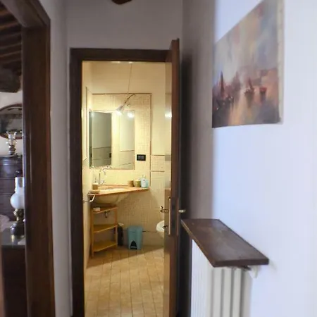 Apartment Il Mirtillo - A Truly Magical Place In The Heart Of Tuscany, Nestled In A Medieval Village *