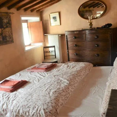 Il Mirtillo - A Truly Magical Place In The Heart Of Tuscany, Nestled In A Medieval Village * Chianni